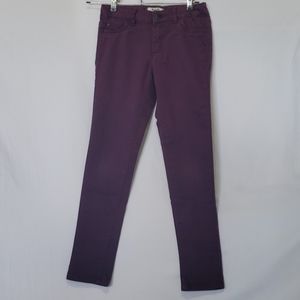 Girls Ruum purple jeggings.